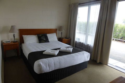 Hilltop Motel - Yamba Accommodation 4