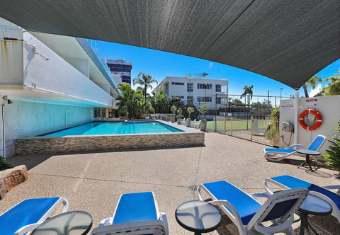 Elouera Tower Beachfront Apartments - Yamba Accommodation 3