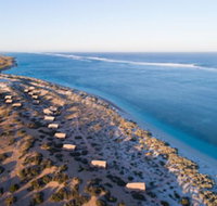 Sal Salis - Yamba Accommodation