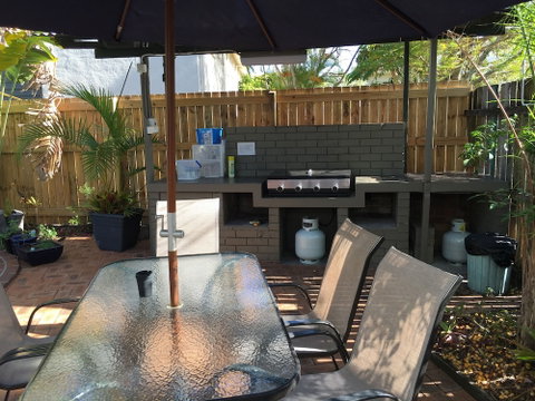 Coconut Palms On The Bay - Yamba Accommodation 0