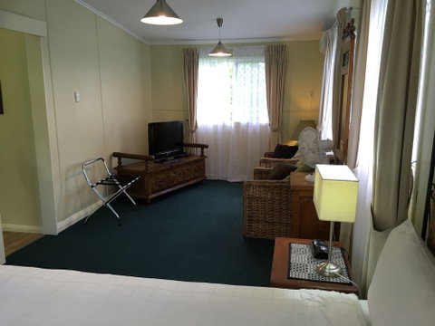 Coconut Palms On The Bay - Yamba Accommodation 3