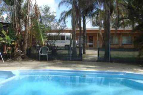 Hilldrop Motor Inn - Yamba Accommodation 7