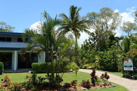 Apollo Jewel Beachfront Apartments - Yamba Accommodation 4