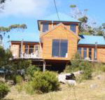 The Tree House - Yamba Accommodation