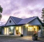 One Tree Bed  Breakfast - Yamba Accommodation