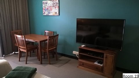 Moe Motor Inn - Yamba Accommodation 3