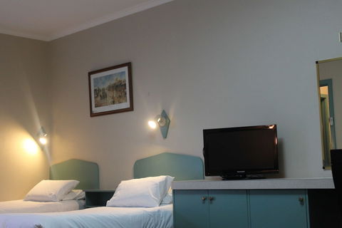 Mount Gambier International Motel - Yamba Accommodation 3