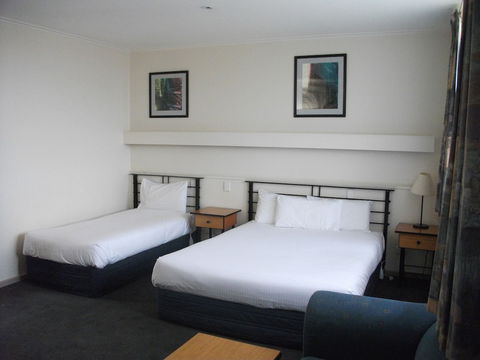 Overlander Hotel Shepparton - Yamba Accommodation 3