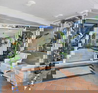 Beachside Resort - Kawana Waters - Yamba Accommodation