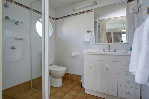 Sails Luxury Apartments, Forster - Yamba Accommodation 5