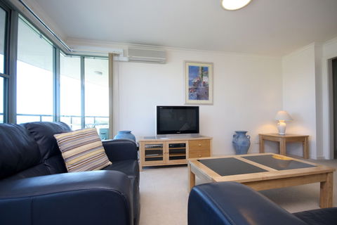 Sails Luxury Apartments, Forster - Yamba Accommodation 4
