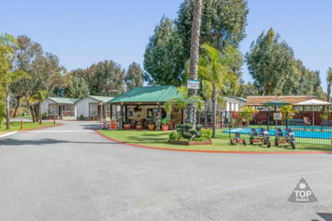 Mandurah Caravan & Tourist Park - Yamba Accommodation 0