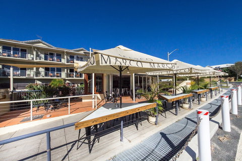 Yamba Beach Motel - Yamba Accommodation 1