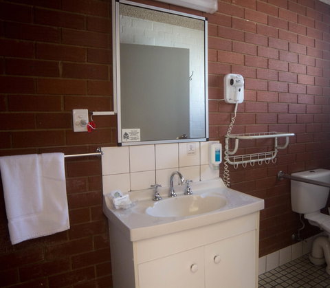 Junction Motel Wagga - Yamba Accommodation 5