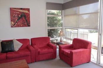 Central Shepparton Apartments - Yamba Accommodation 6