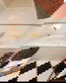 Mary Card's Coach House - Yamba Accommodation 3