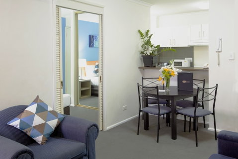 Metro Apartments On King Street - Yamba Accommodation 3
