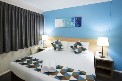 Metro Apartments On King Street - Yamba Accommodation 2