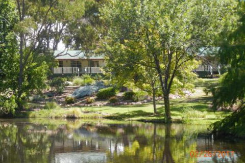 Granite Gardens Cottages & Lake Retreat - Yamba Accommodation 4