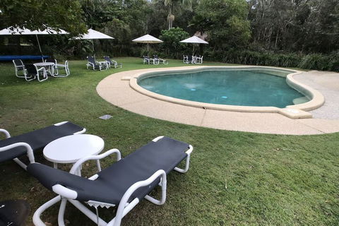 Treetops Lakeside Guesthouse - Yamba Accommodation 3