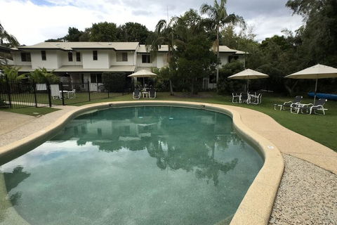 Treetops Lakeside Guesthouse - Yamba Accommodation 5
