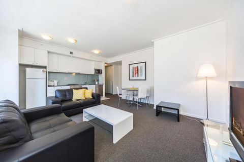 Astra Apartments Sydney Kent Street - Yamba Accommodation 1