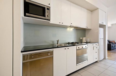 Astra Apartments Sydney Kent Street - Yamba Accommodation 5