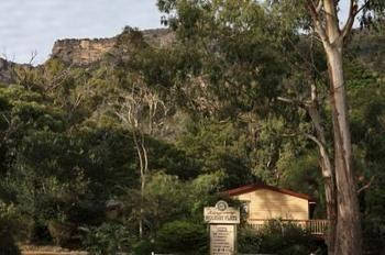 Kingsway Holiday Flats & Gariwerd House. - Yamba Accommodation 2