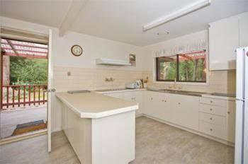 Kingsway Holiday Flats & Gariwerd House. - Yamba Accommodation 5