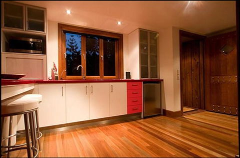 King Ludwigs Cottage - Yamba Accommodation 2