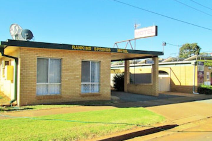 Weethalle ACT Yamba Accommodation