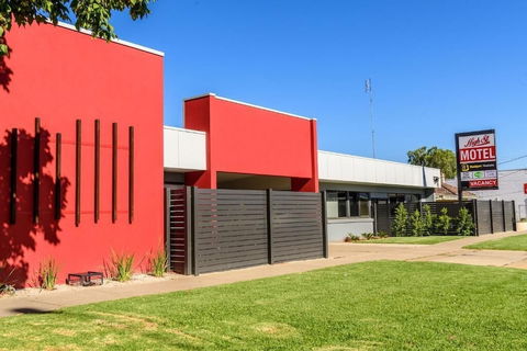 High Street Motel - Yamba Accommodation 0