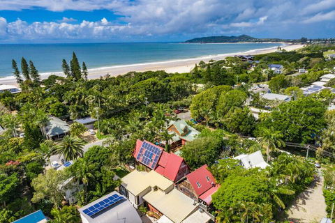 A PERFECT STAY - Longhouse - Yamba Accommodation 1
