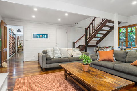 A PERFECT STAY - Longhouse - Yamba Accommodation 7