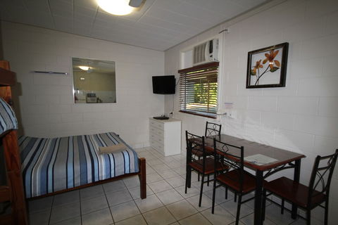 Seaforth Holiday Units - Yamba Accommodation 6