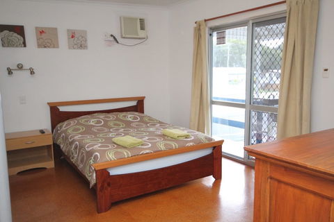 Seaforth Holiday Units - Yamba Accommodation 1