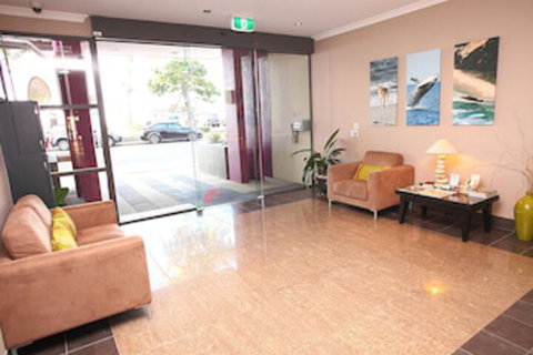 Eden By The Bay - Yamba Accommodation 2