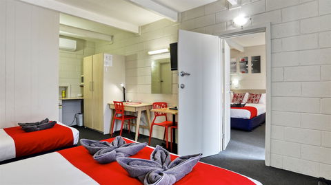 Castle Creek Motel - Yamba Accommodation 6