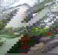 Topiary Haven - Yamba Accommodation