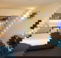 Shoreline Hotel - Yamba Accommodation