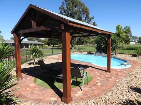 Australian Homestead - Yamba Accommodation 2