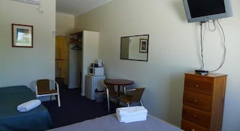 Watersedge Motel - Yamba Accommodation 5