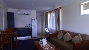 Watersedge Motel - Yamba Accommodation 3