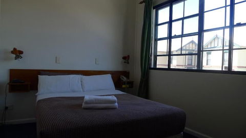 Watersedge Motel - Yamba Accommodation 0