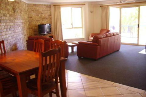 Beach Haven 4 - Yamba Accommodation 4