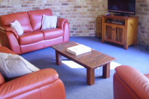 Beach Haven 4 - Yamba Accommodation 2