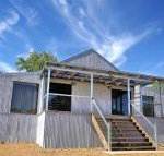 Black Sheep Inn - Yamba Accommodation