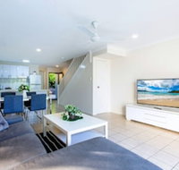Sunset Waters 6 - Yamba Accommodation