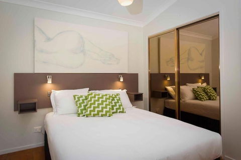 Bimbadeen Estate - Yamba Accommodation 2