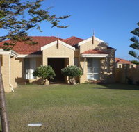 Port Bouvard Beach Holiday Home Mandurah - Yamba Accommodation